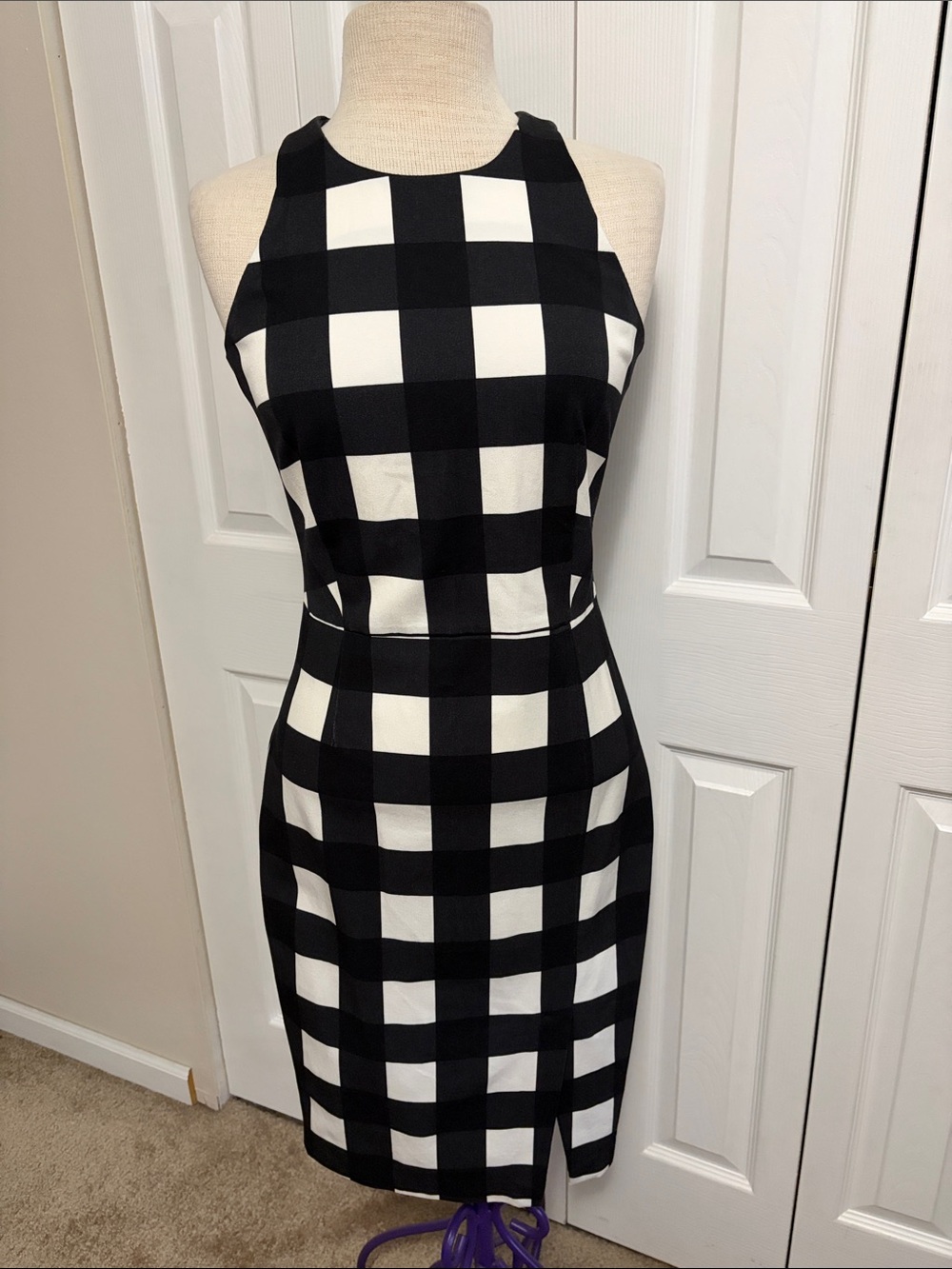 Banana Republic Bold Black and White Gingham Sleeveless Sheath Dress Size 4 Tall